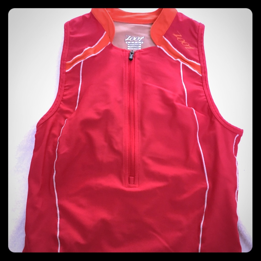 Triathlon top.